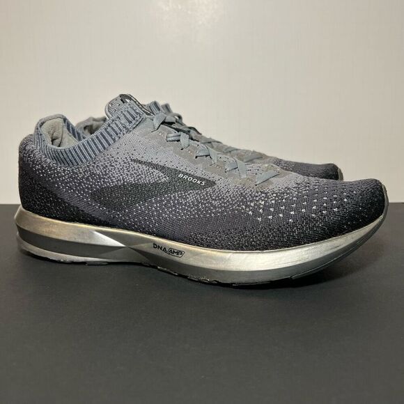 Mens BROOKS Levitate 2 Gray Athletic Shoes / Size 9 - Picture 1 of 9